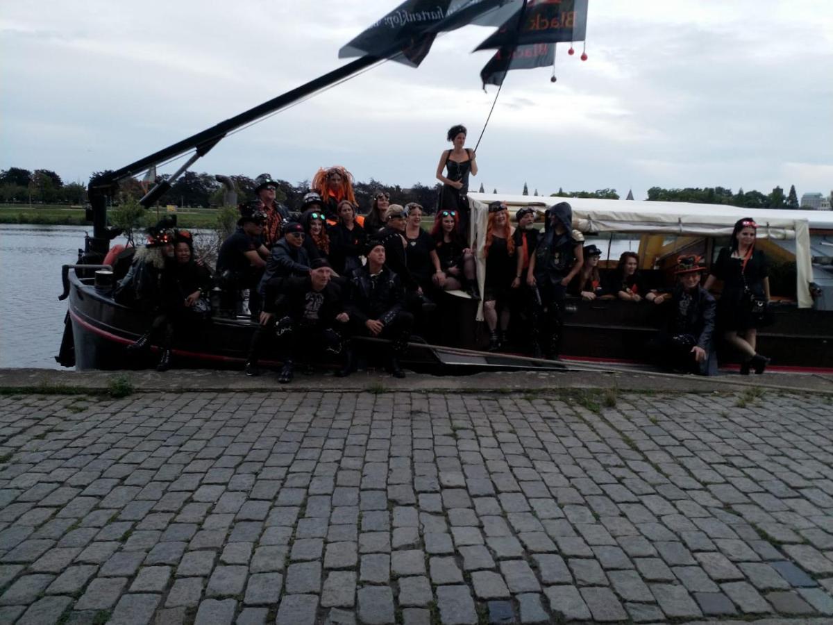 Blackpearl Boat&Breakfast Terneuzen Ngoại thất bức ảnh